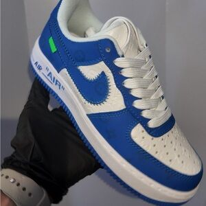 Nike Louis Vuitton x Air Force 1 Low Virgil Abloh - White/Blue sneaker.